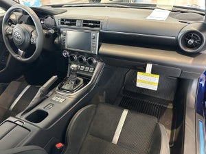 2024 Toyota GR86 Premium AT