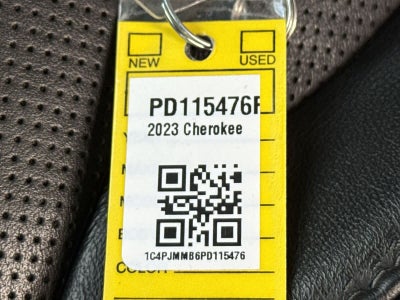 2023 Jeep Cherokee Altitude Lux