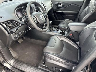 2023 Jeep Cherokee Altitude Lux