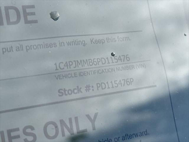 2023 Jeep Cherokee Altitude Lux