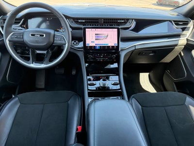 2022 Jeep Grand Cherokee 4xe Trailhawk