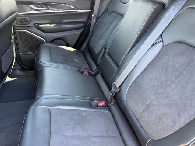2022 Jeep Grand Cherokee 4xe Trailhawk