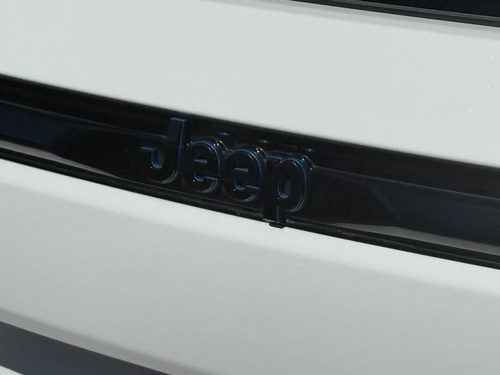 2023 Jeep Grand Cherokee 4xe Trailhawk