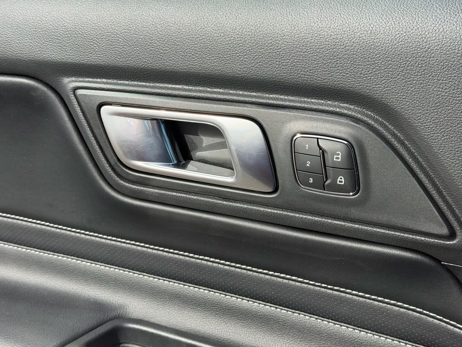 2023 Ford Mustang GT Premium