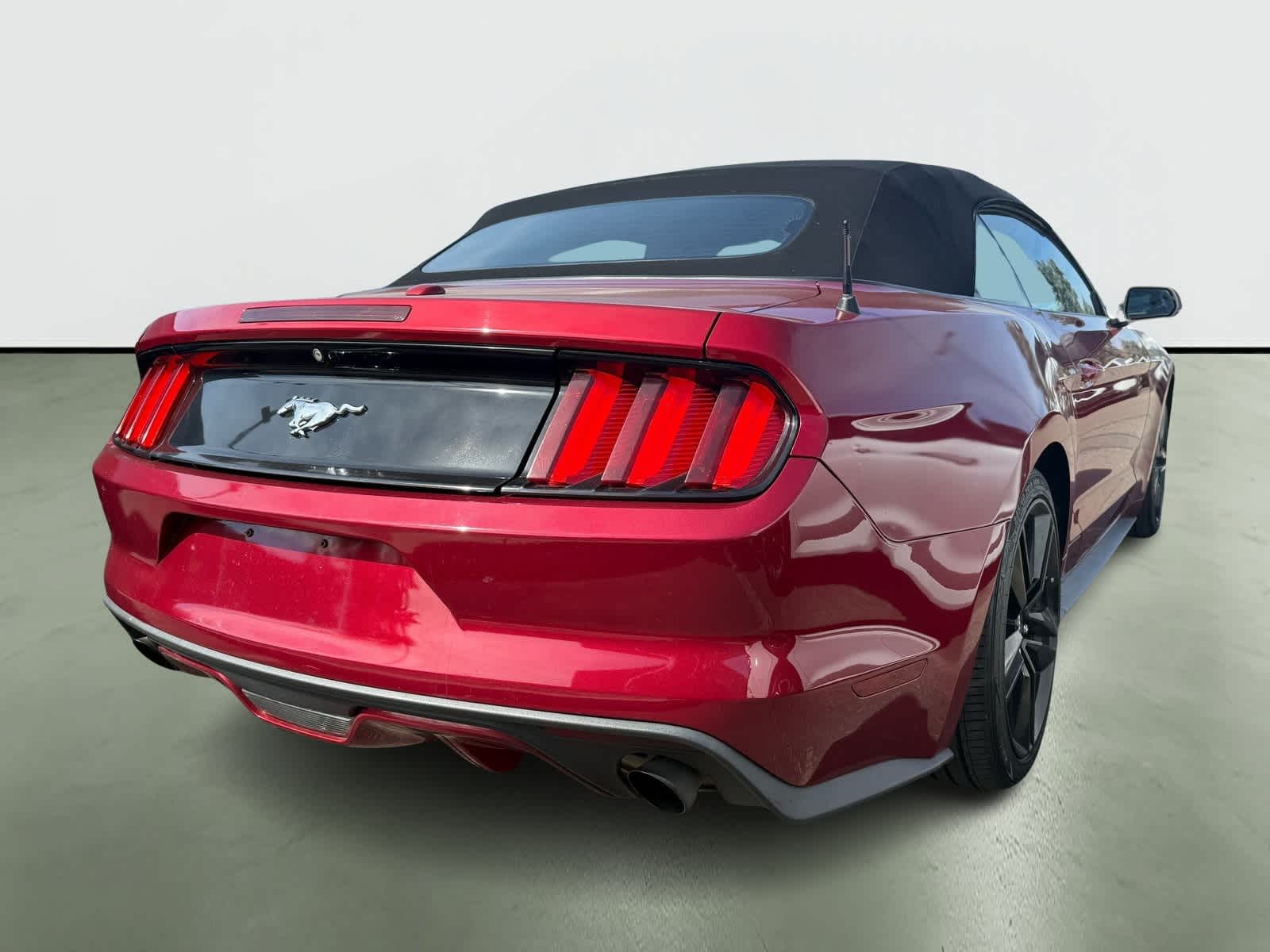 2016 Ford Mustang EcoBoost Premium