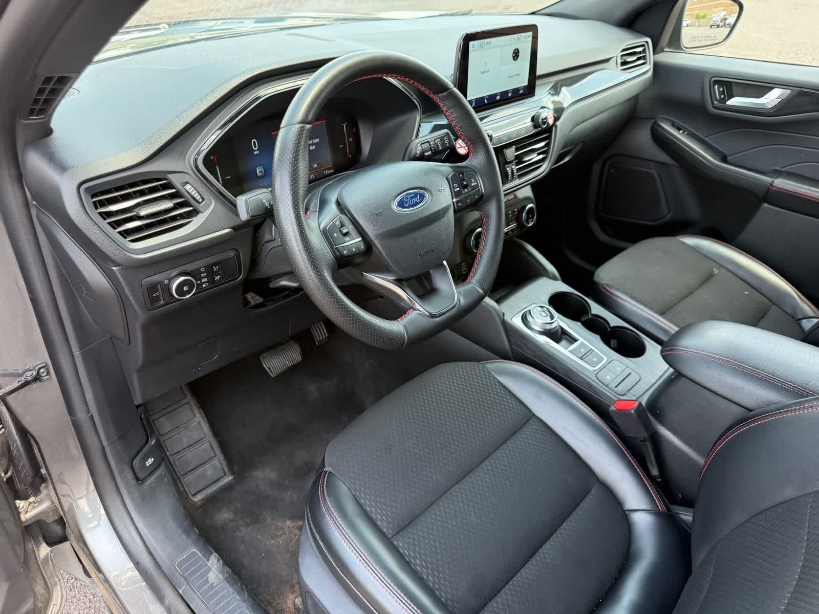 2025 Ford Escape ST-Line Select
