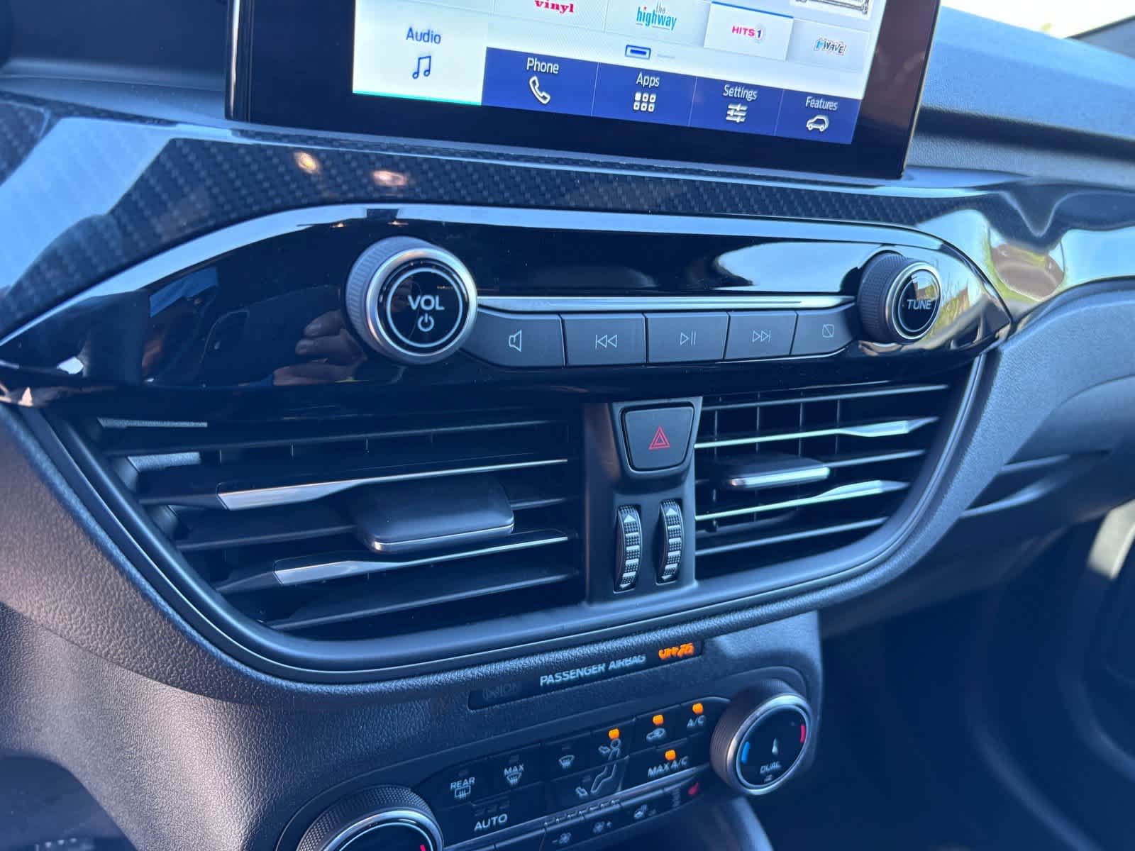 2025 Ford Escape ST-Line Select