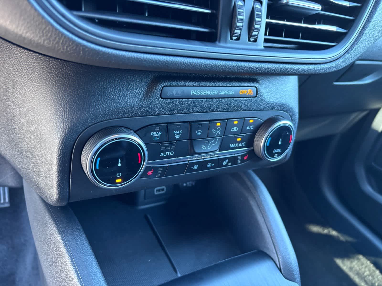 2025 Ford Escape ST-Line Select