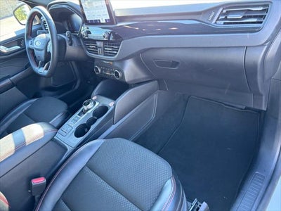 2025 Ford Escape ST-Line Select