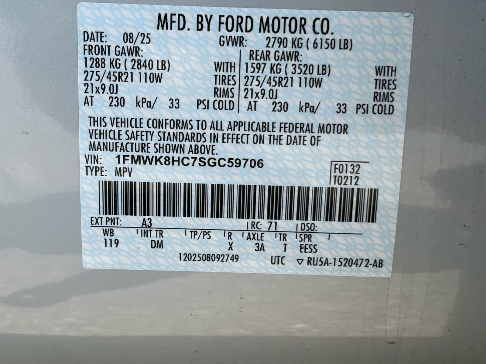 2025 Ford Explorer Platinum
