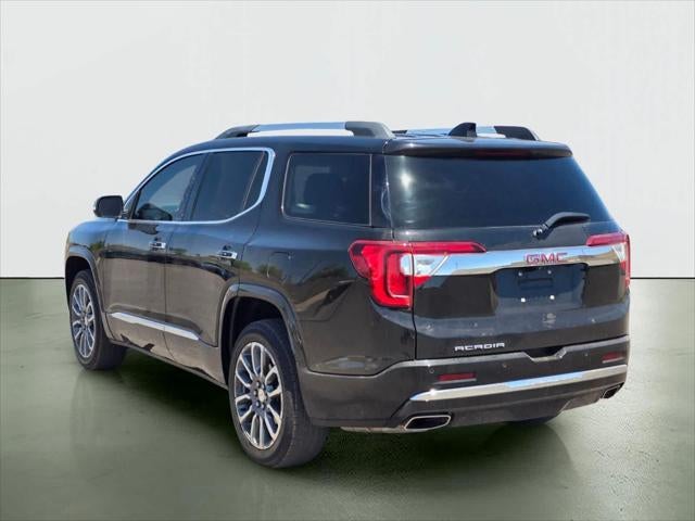 2022 GMC Acadia Denali
