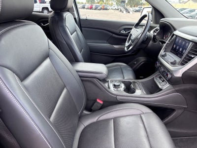 2022 GMC Acadia SLT
