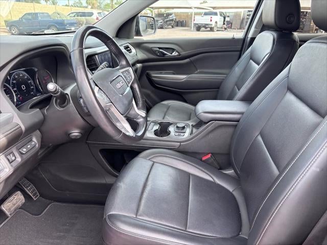 2022 GMC Acadia SLT