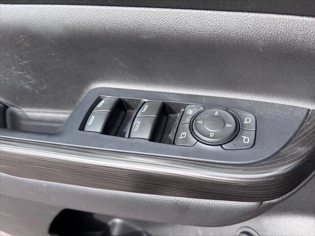 2022 GMC Acadia SLT
