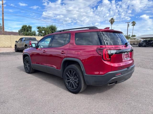 2022 GMC Acadia SLT