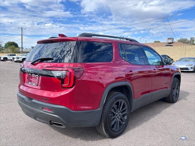2022 GMC Acadia SLT