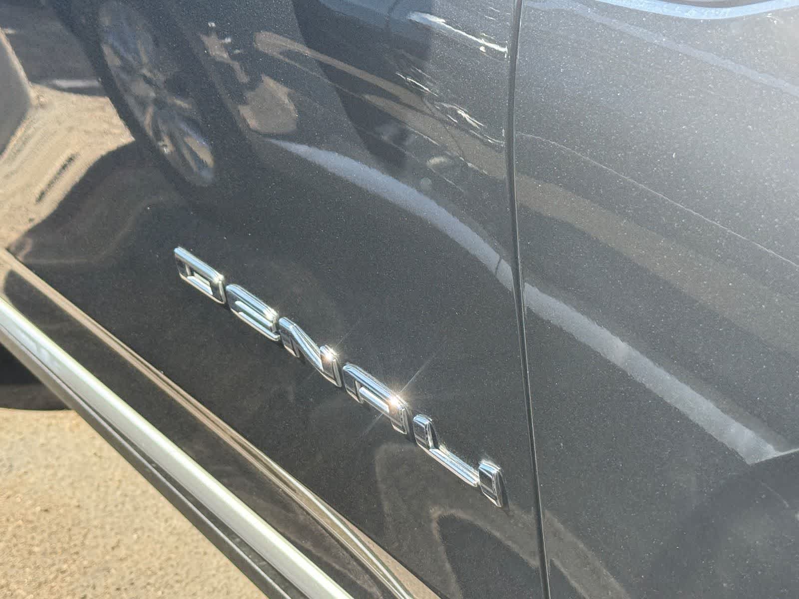 2023 GMC Yukon Denali Denali