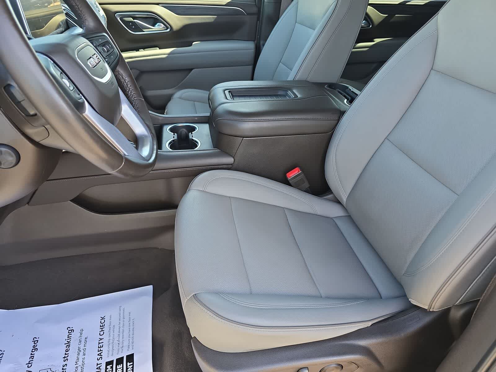 2022 GMC Yukon XL SLT
