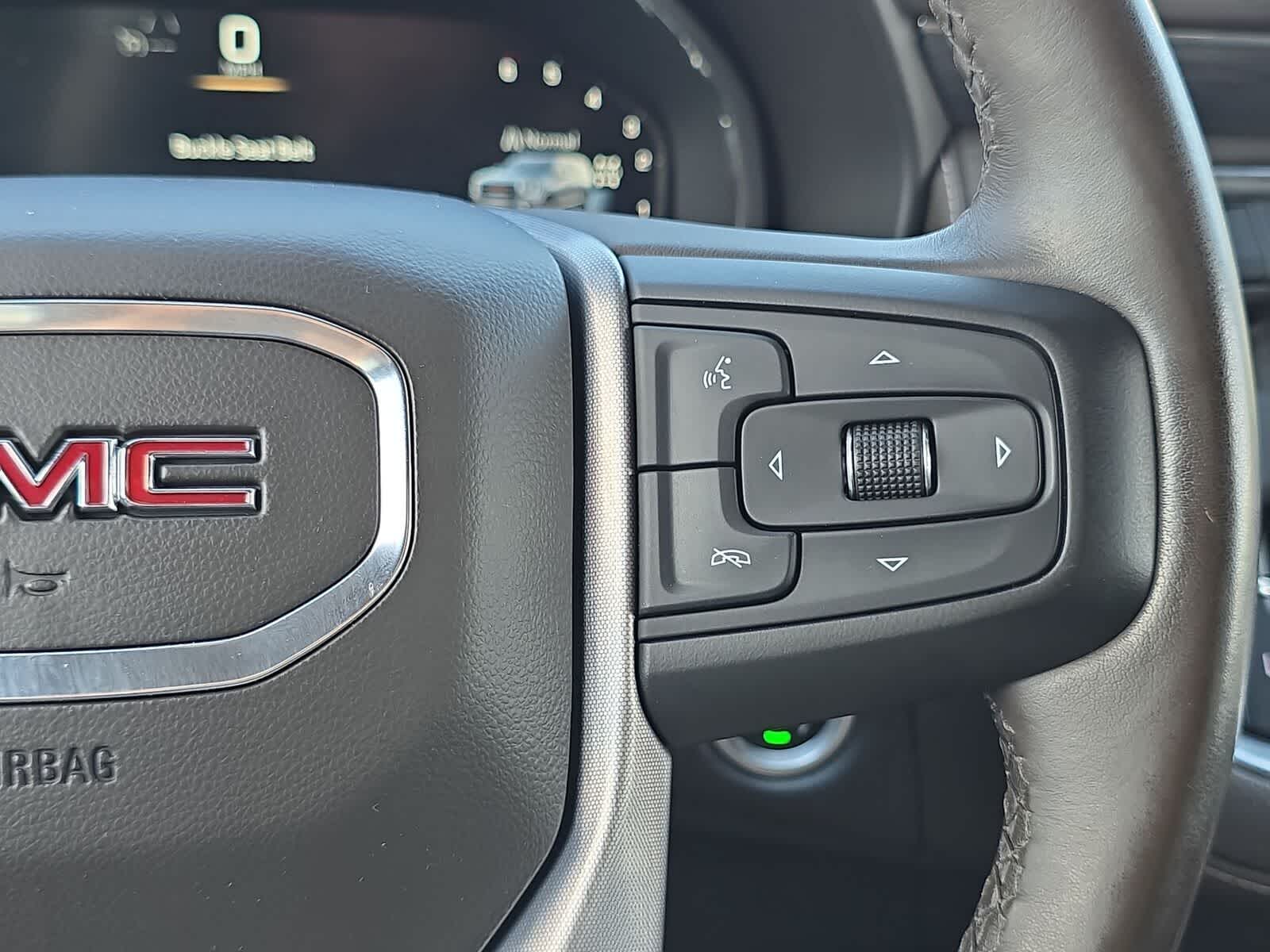 2022 GMC Yukon XL SLT