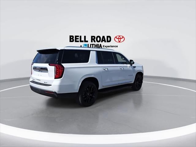 2022 GMC Yukon XL SLT