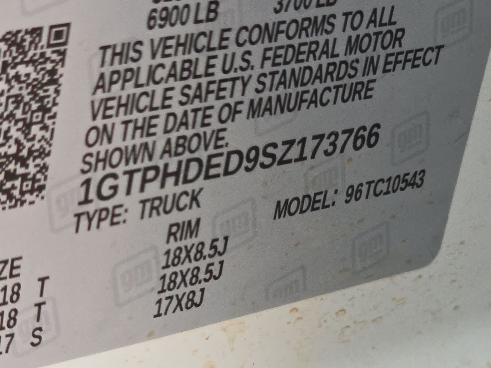 2025 GMC Sierra 1500 SLT