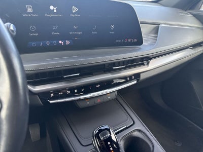 2024 Cadillac XT4 FWD Premium Luxury