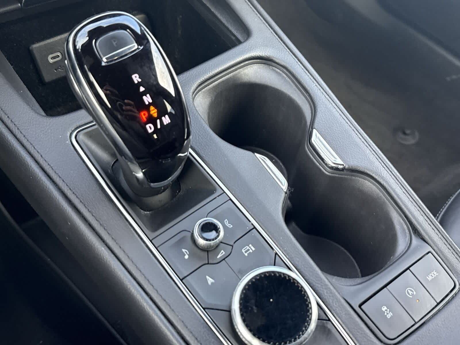 2024 Cadillac XT4 FWD Premium Luxury