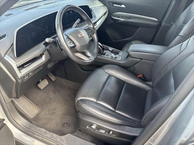 2024 Cadillac XT4 FWD Premium Luxury