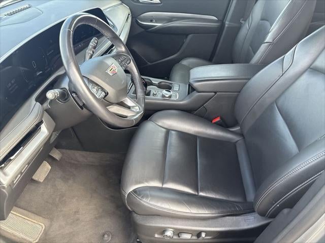 2024 Cadillac XT4 FWD Premium Luxury