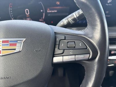 2024 Cadillac XT4 FWD Premium Luxury