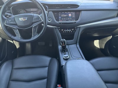 2022 Cadillac XT5 FWD Luxury