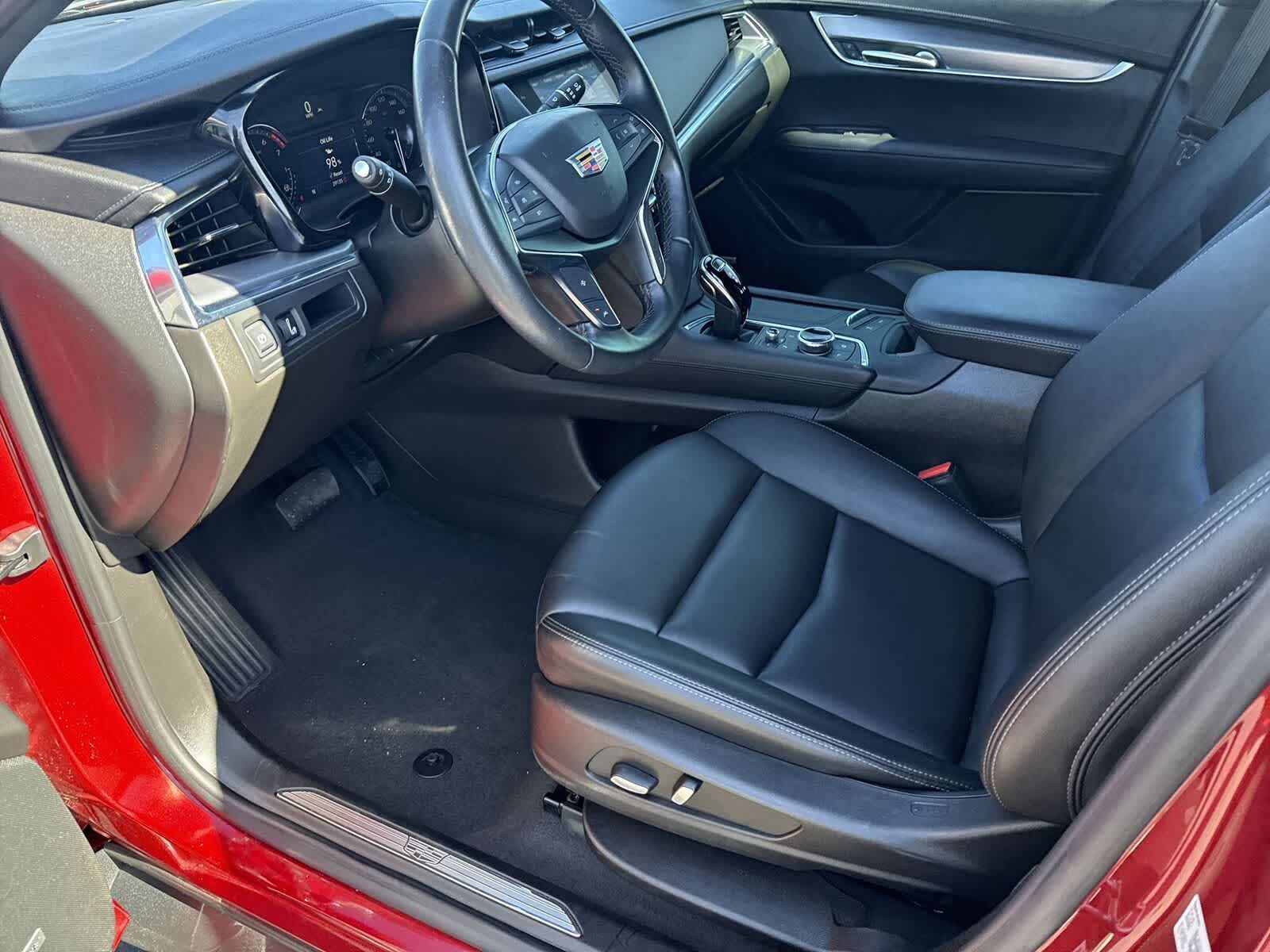 2022 Cadillac XT5 FWD Luxury