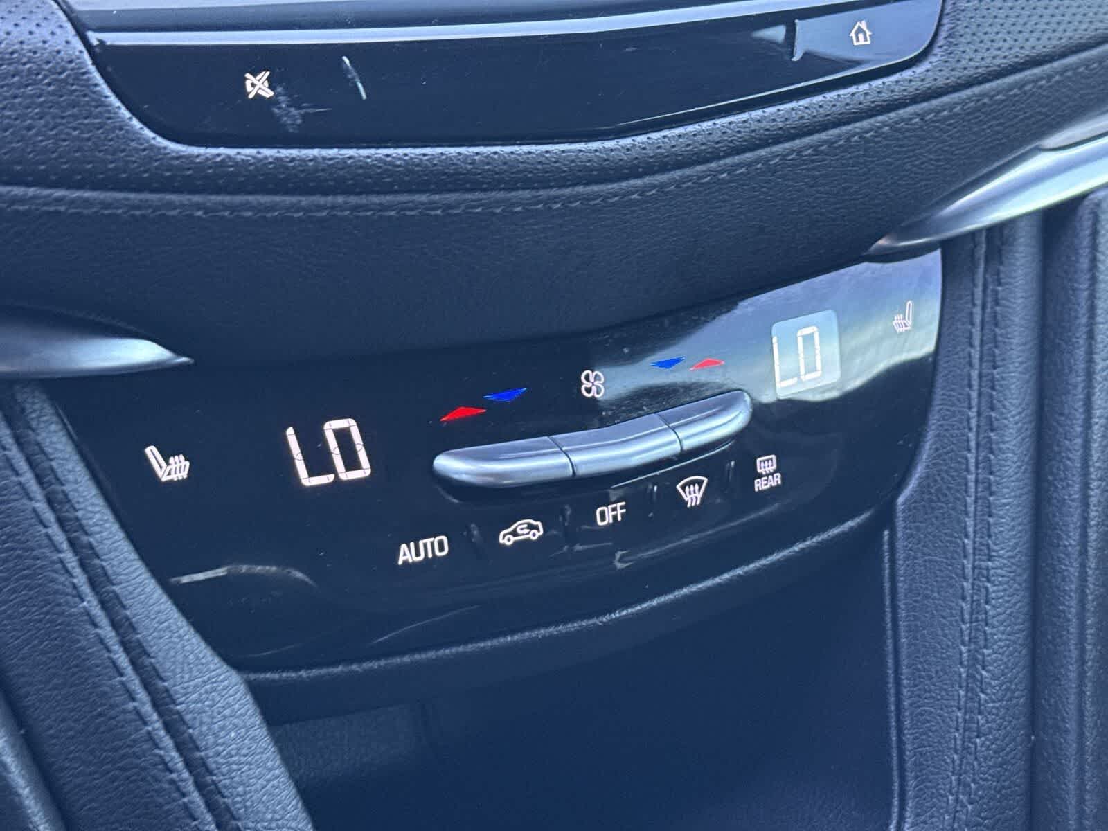 2022 Cadillac XT5 FWD Luxury