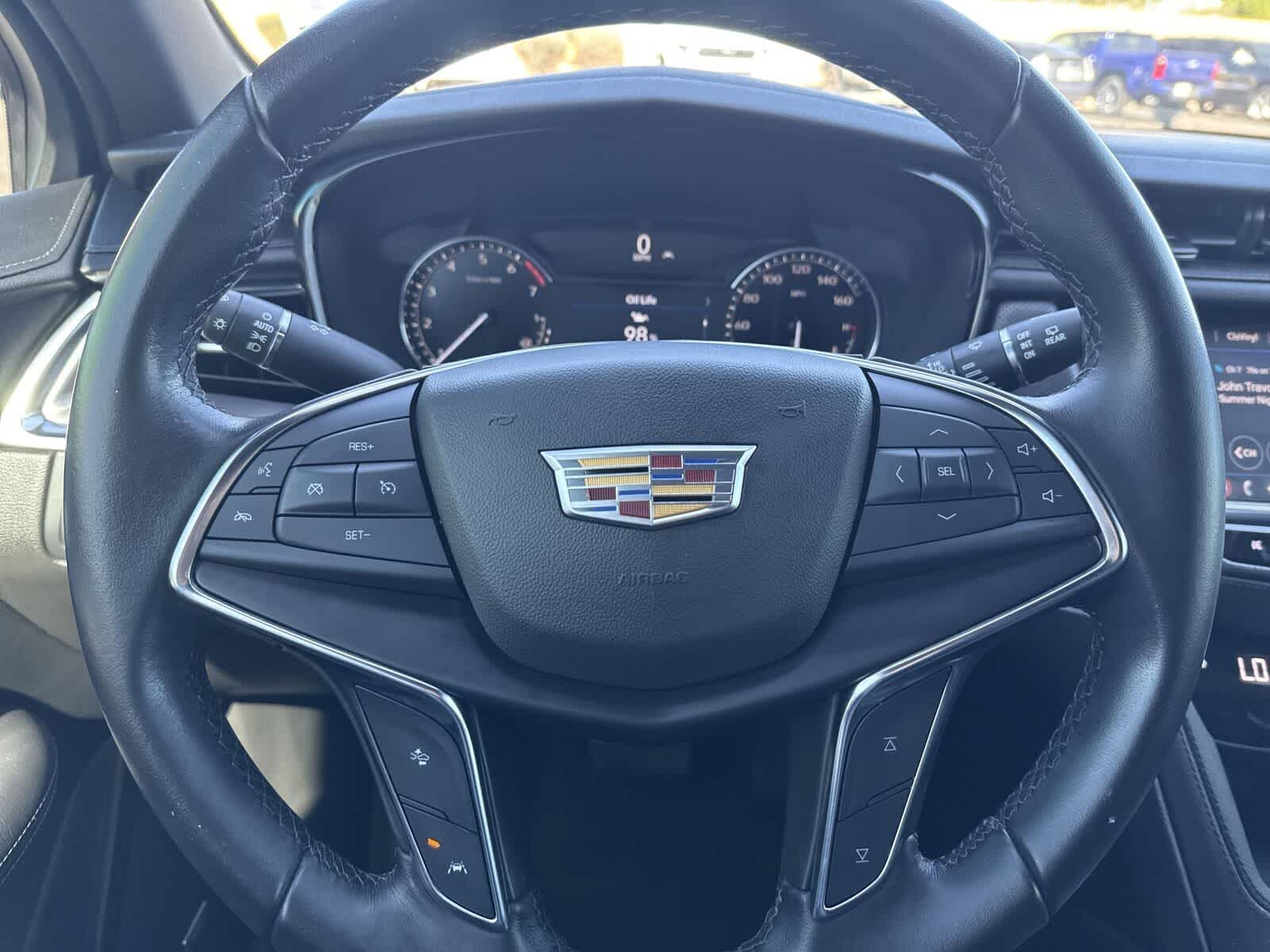 2022 Cadillac XT5 FWD Luxury