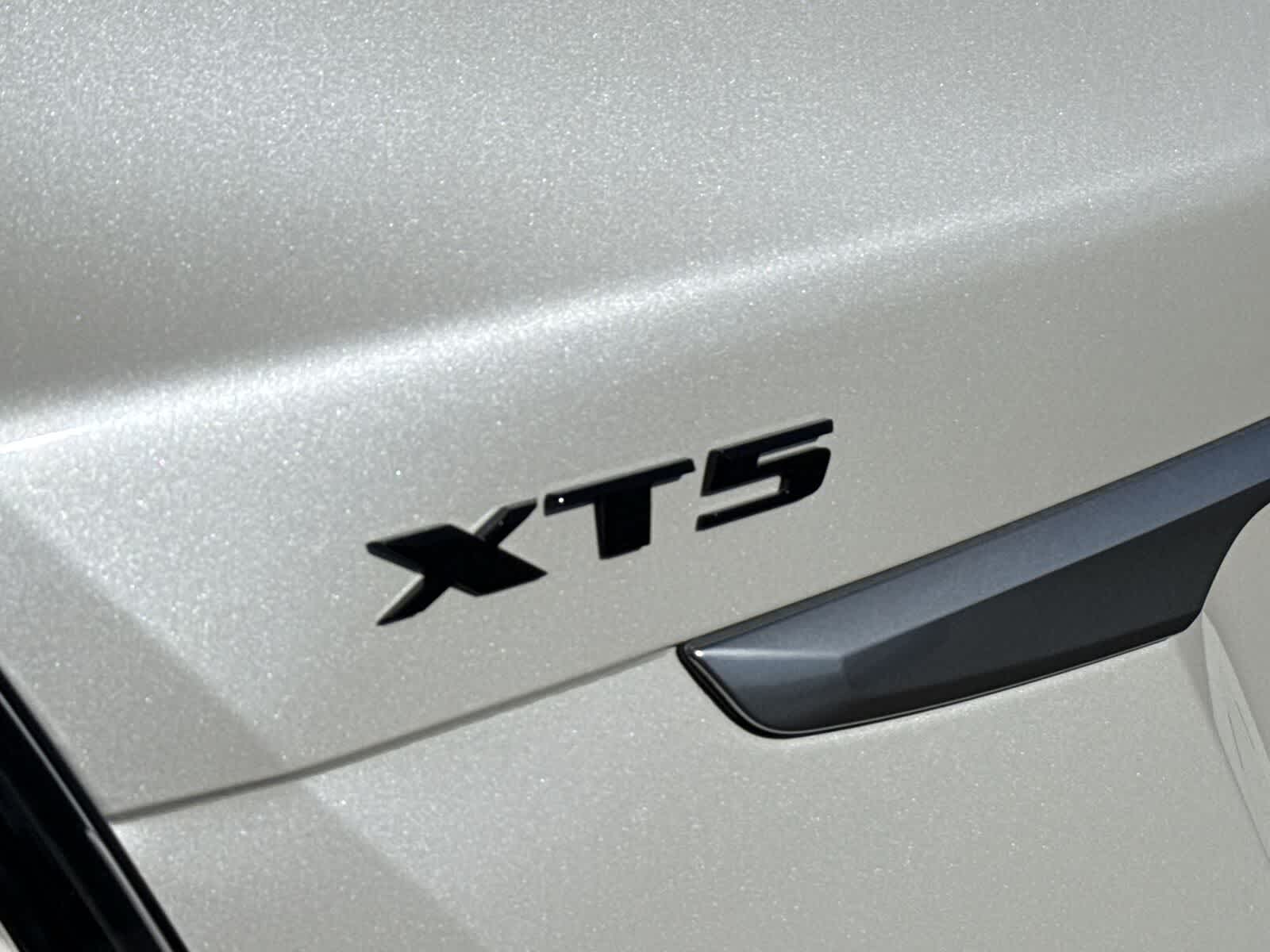 2023 Cadillac XT5 AWD Sport