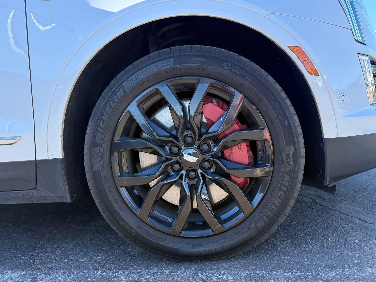 2023 Cadillac XT5 AWD Sport