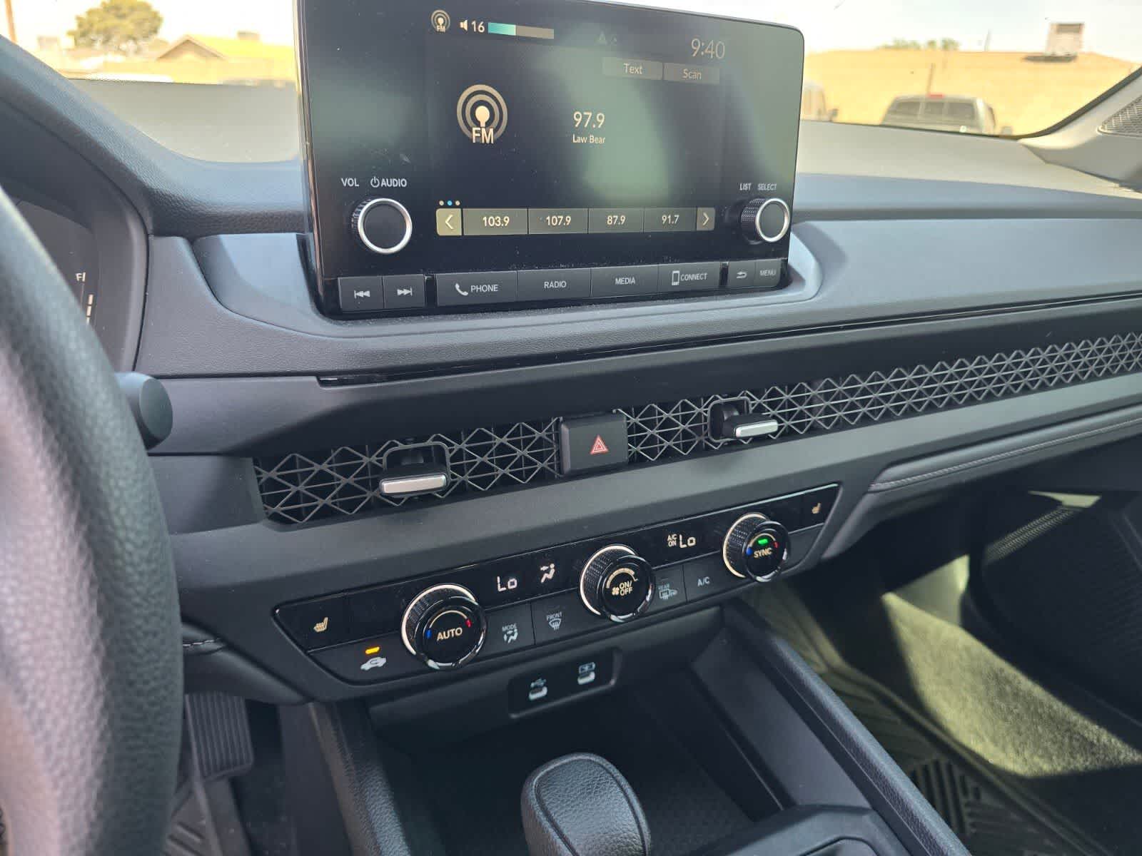 2025 Honda Accord SE