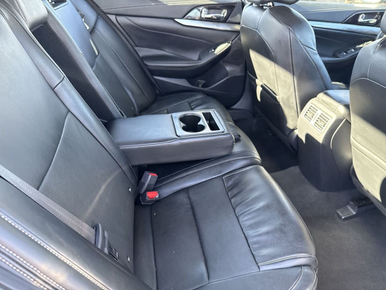 2023 Nissan Maxima SV