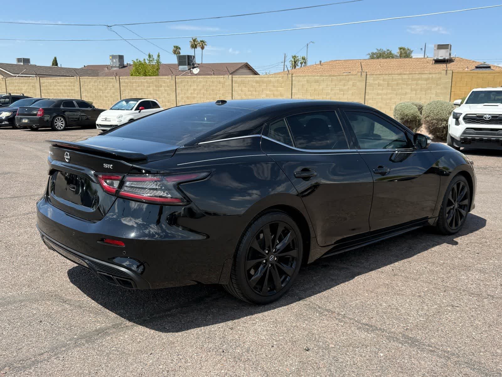 2023 Nissan Maxima SR