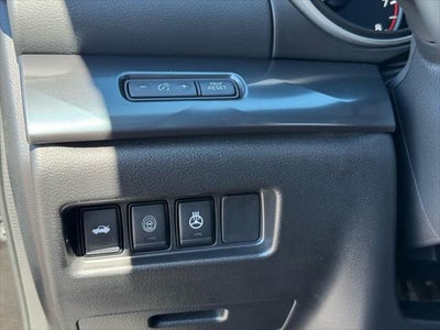 2023 Nissan Maxima SR