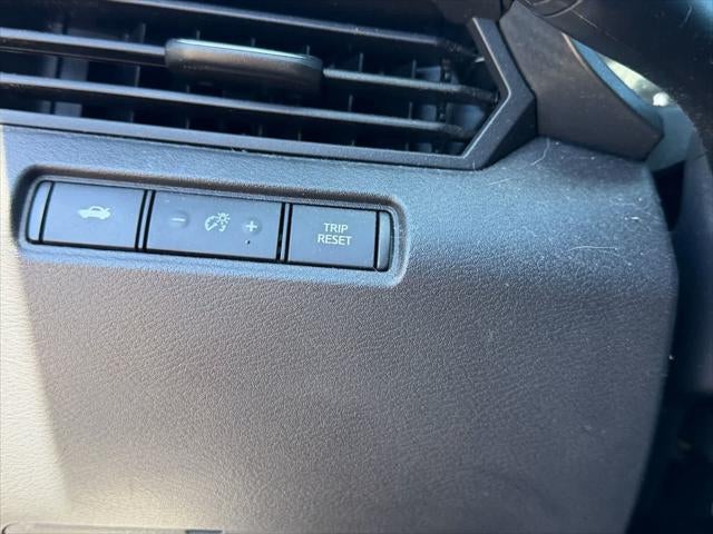 2021 Nissan Altima 2.0 SR