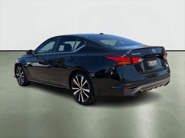2021 Nissan Altima 2.0 SR