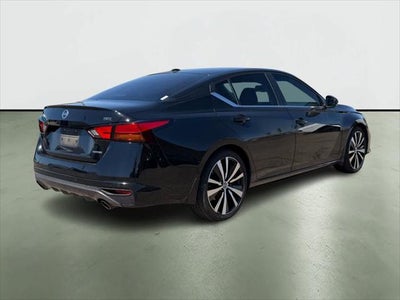 2021 Nissan Altima 2.0 SR