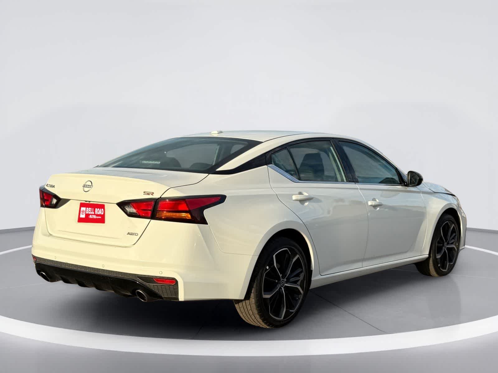 2025 Nissan Altima SR