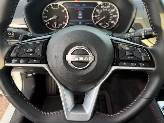 2025 Nissan Altima SR