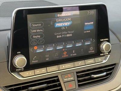 2025 Nissan Altima SR