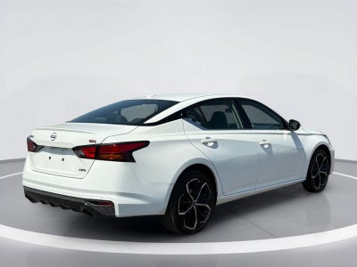 2025 Nissan Altima SR