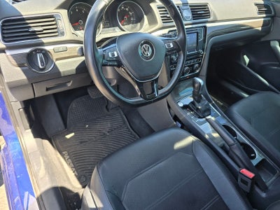 2017 Volkswagen Passat 1.8T SE