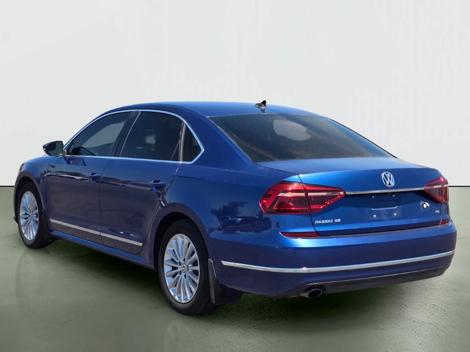 2017 Volkswagen Passat 1.8T SE