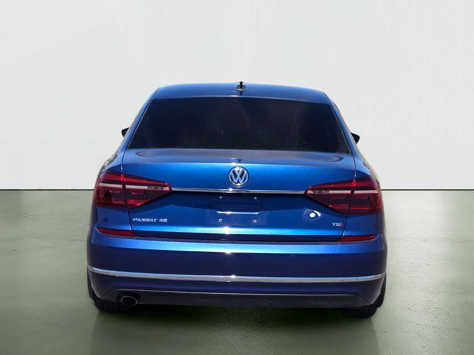 2017 Volkswagen Passat 1.8T SE
